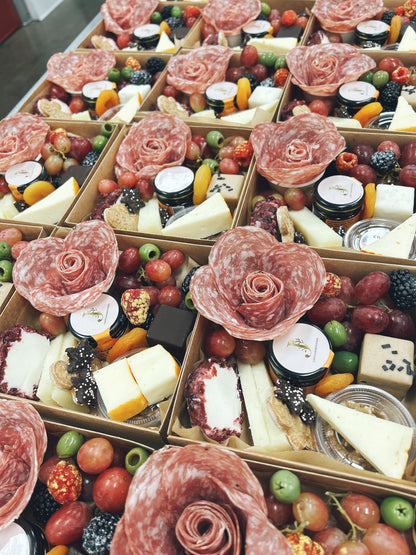 Mini Charcuterie Box (Christmas Edition)