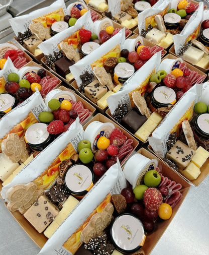 Mini Snack Box (Christmas Edition)